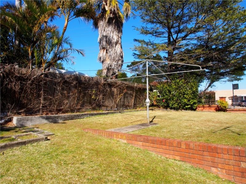 661 Warringah Road, Forestville NSW 2087