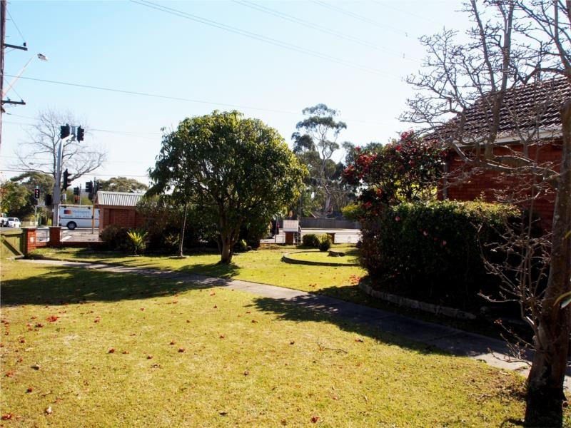 661 Warringah Road, Forestville NSW 2087