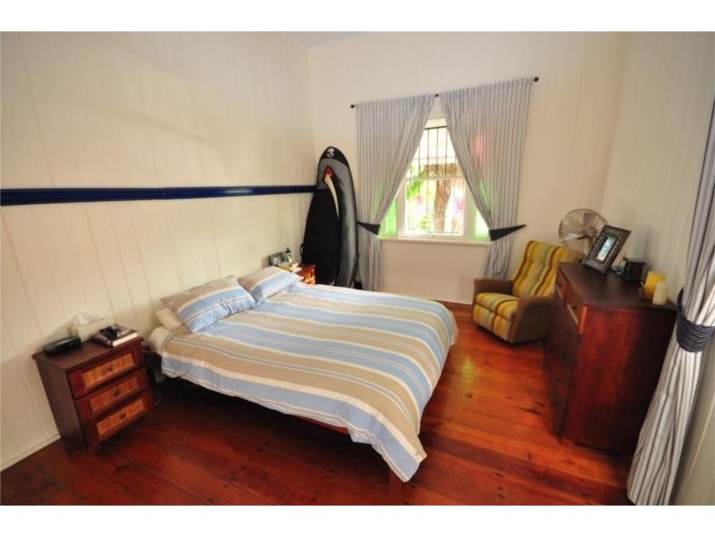 2A Sword Street, Woolloongabba QLD 4102