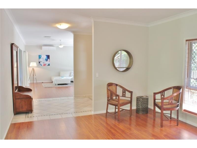9 Riversleigh Road, Bellbowrie QLD 4070