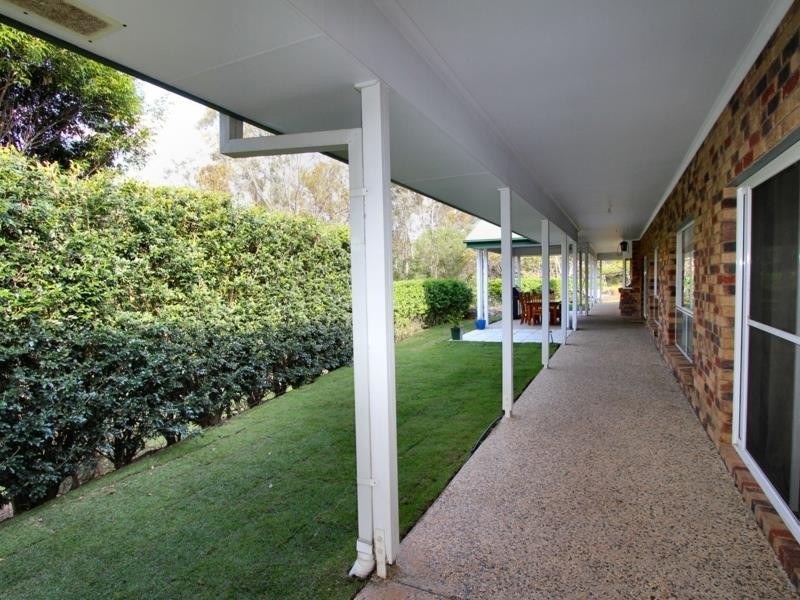 9 Riversleigh Road, Bellbowrie QLD 4070