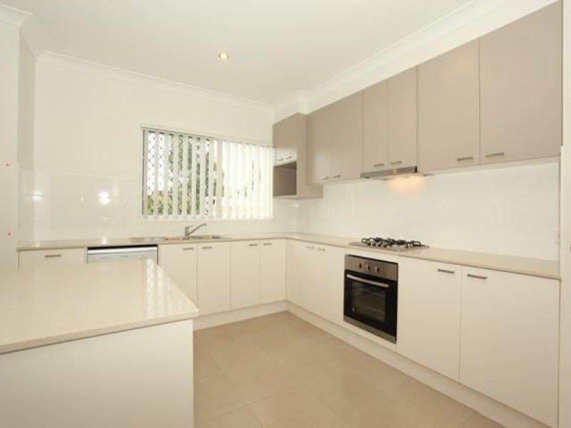 4 Kowari Crescent, North Lakes QLD 4509