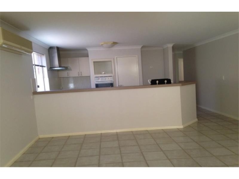 42 Garden Road, Spearwood WA 6163