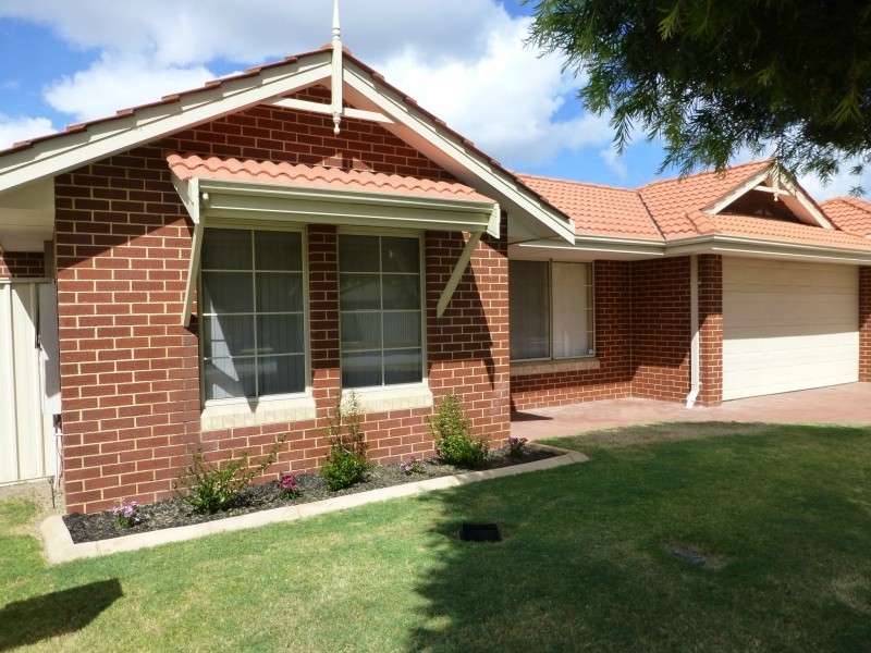 2A Finnan Street, Cloverdale WA 6105