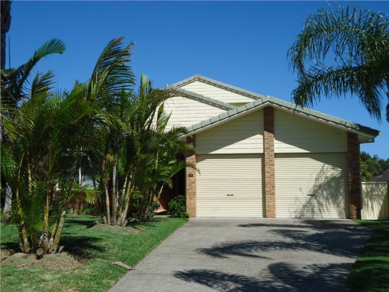 11 Greenview Close, Forster NSW 2428