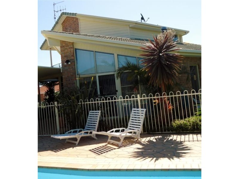 11 Greenview Close, Forster NSW 2428