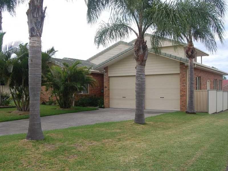 11 Greenview Close, Forster NSW 2428