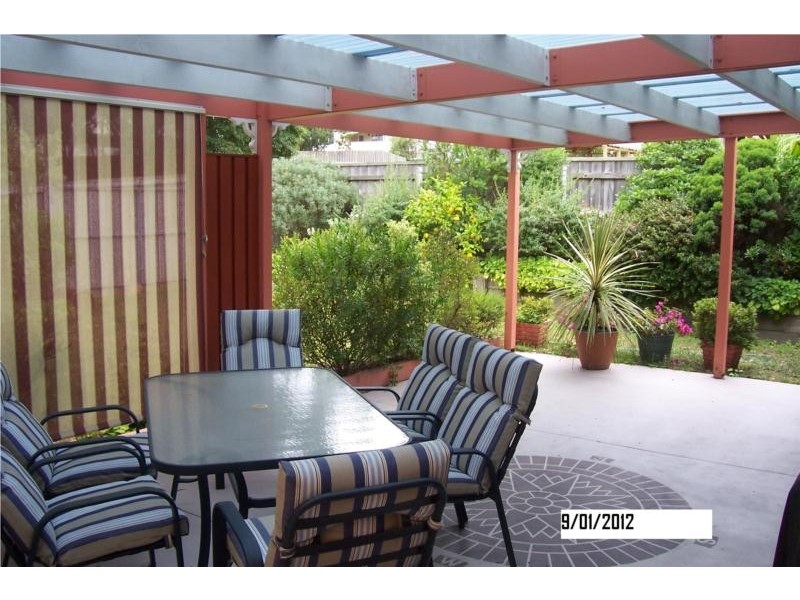 6 McMahons Road, Lakes Entrance VIC 3909