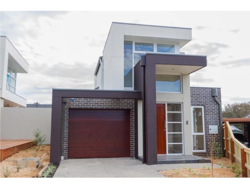 51 PETER STREET, Box Hill North VIC 3129