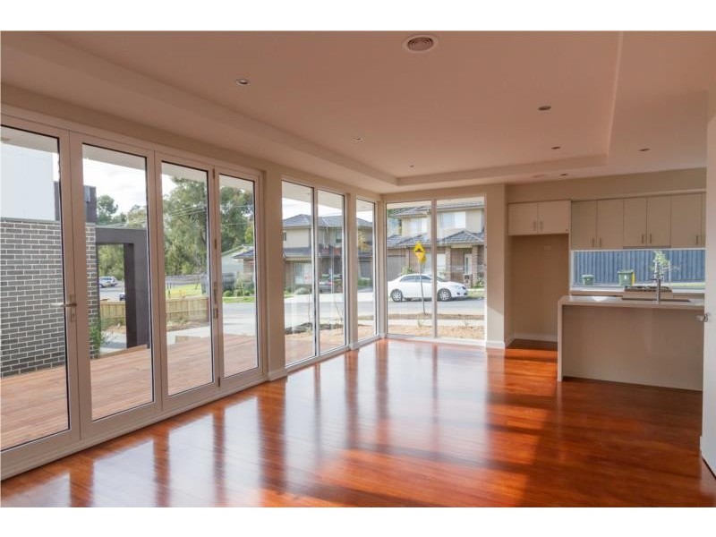 51 PETER STREET, Box Hill North VIC 3129