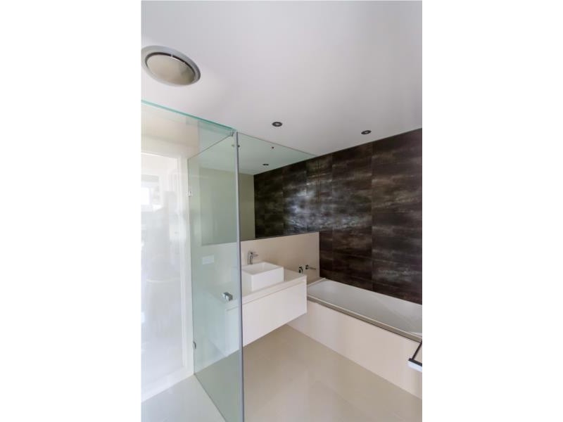 51 PETER STREET, Box Hill North VIC 3129