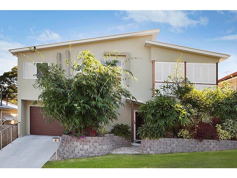 8 Little Bennett Street, Norman Park QLD 4170