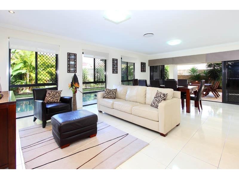 10 Wilson Place, Gumdale QLD 4154