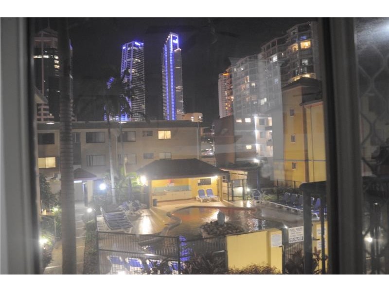 20/49 Peninsular Drive, Surfers Paradise QLD 4217