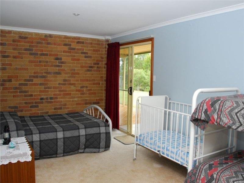 8 Casey Court, Dundowran Beach QLD 4655