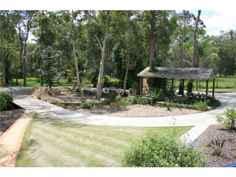 312 Petersen Road, Morayfield QLD 4506