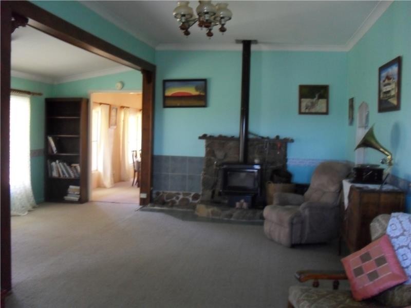 321  Aerodrome Road, Stanthorpe QLD 4380