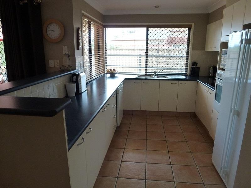 51 Tussock Crescent, Elanora QLD 4221