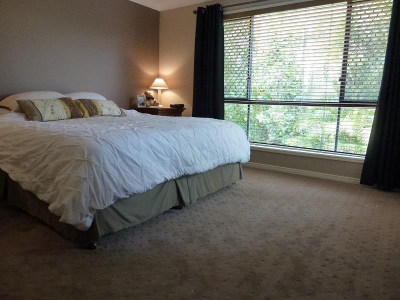 51 Tussock Crescent, Elanora QLD 4221