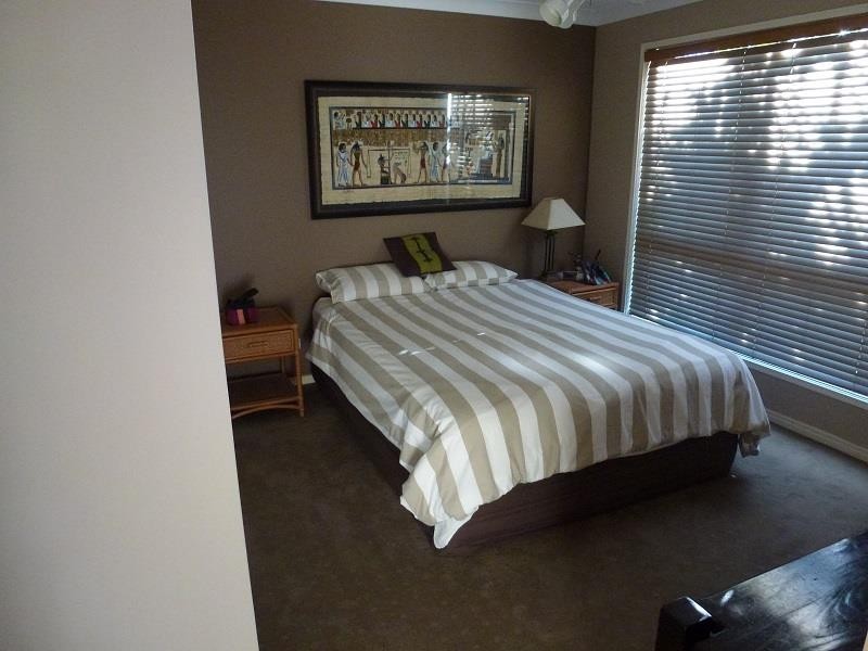 51 Tussock Crescent, Elanora QLD 4221