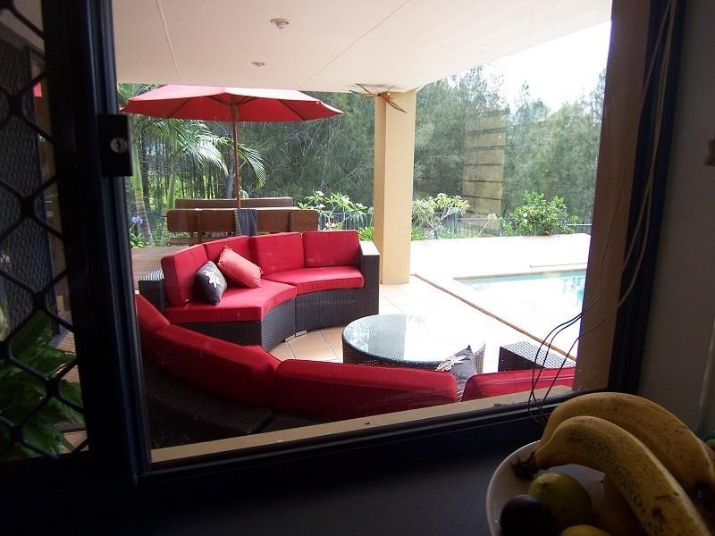 51 Tussock Crescent, Elanora QLD 4221