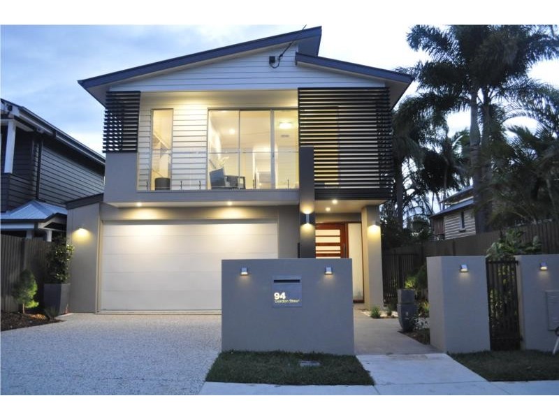 94 Gordon Street, Hawthorne QLD 4171