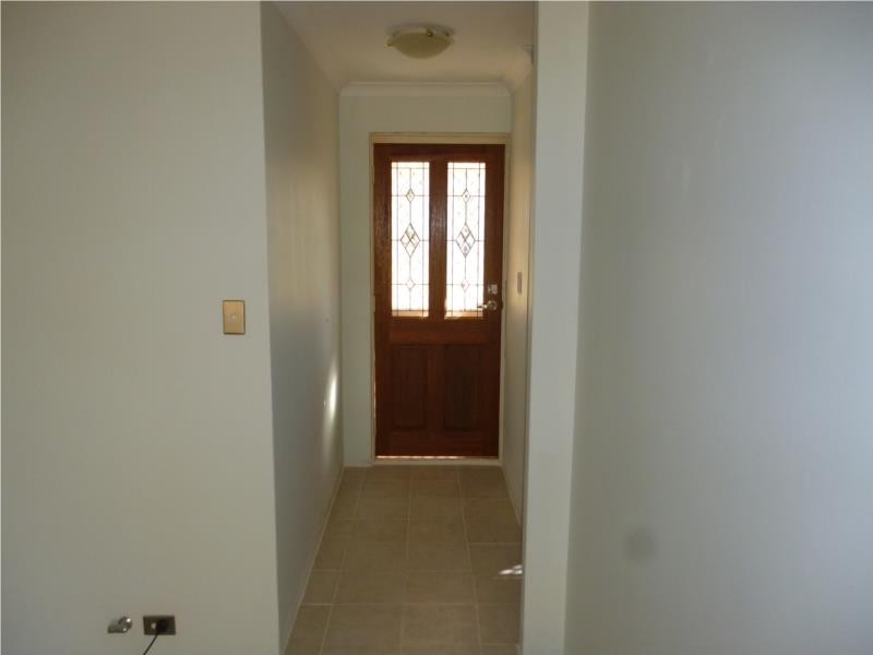 28 Galaxy Way, Carlisle WA 6101