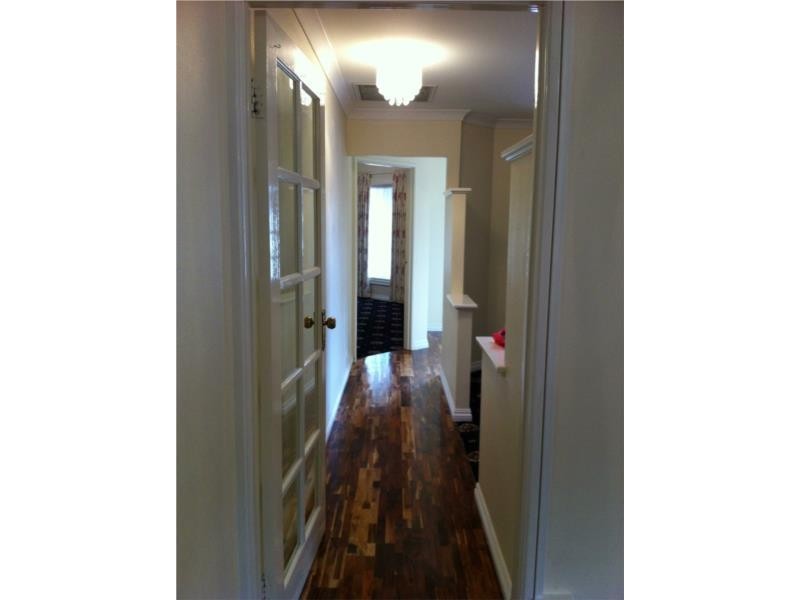 4 Laurina Way, Jane Brook WA 6056