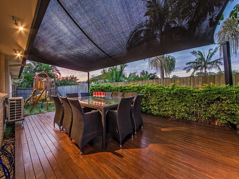 8 Lychee Place, Belmont QLD 4153