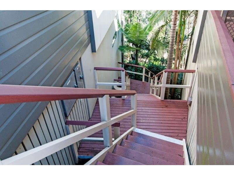 13/9 Rosecliffe Street, Highgate Hill QLD 4101