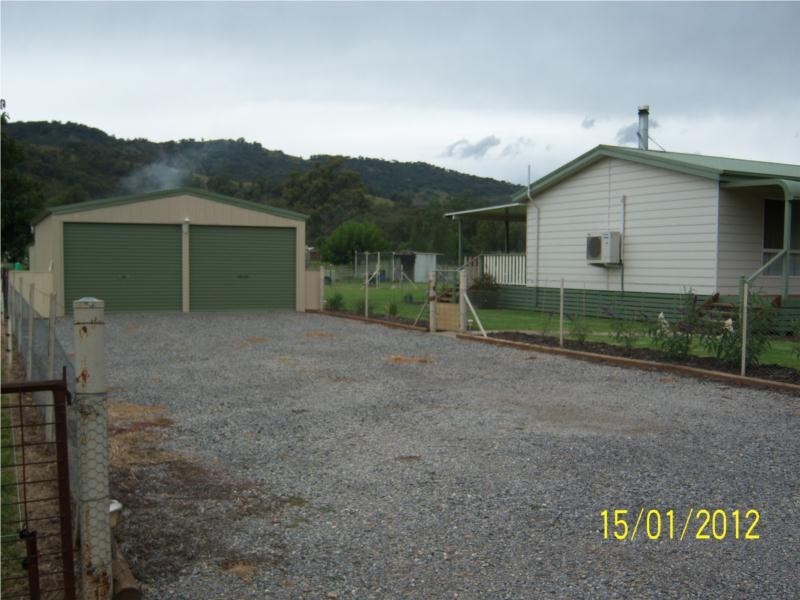 66/68 Nundle Road, Woolomin NSW 2340