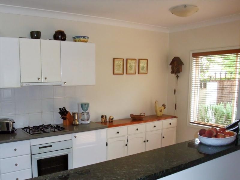 9 Brewer Avenue, Liberty Grove NSW 2138