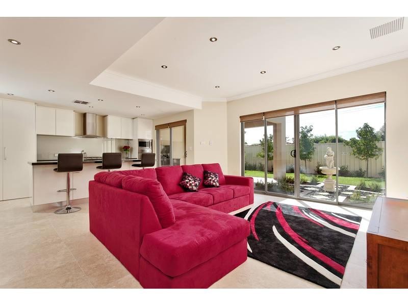 13 Wade Street, Joondanna WA 6060