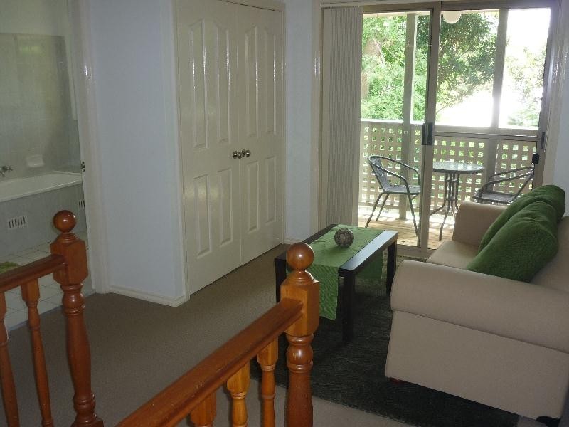 10/8-10 Maralinga Road, Terrigal NSW 2260