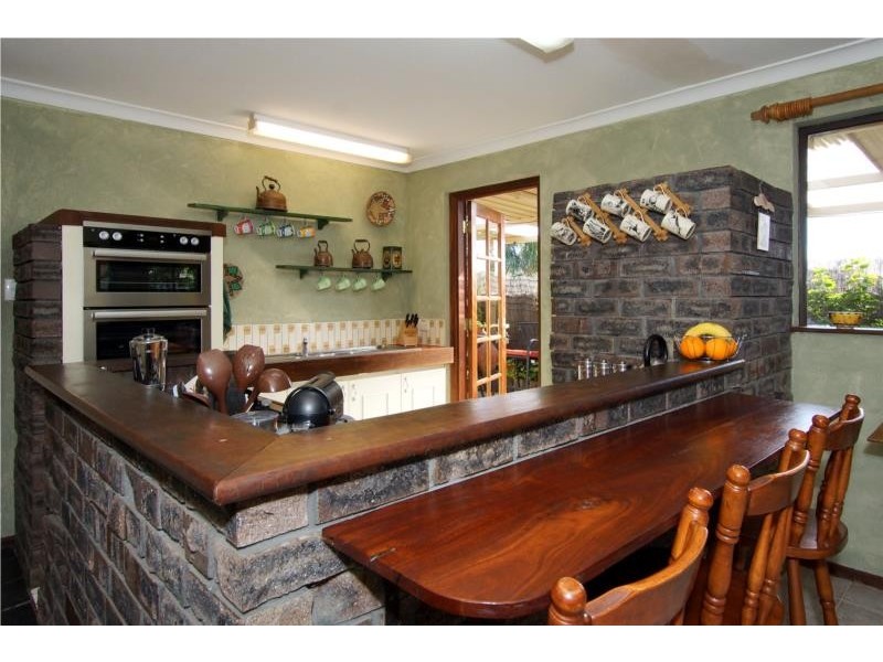 7 Hawk Grove, Willetton WA 6155