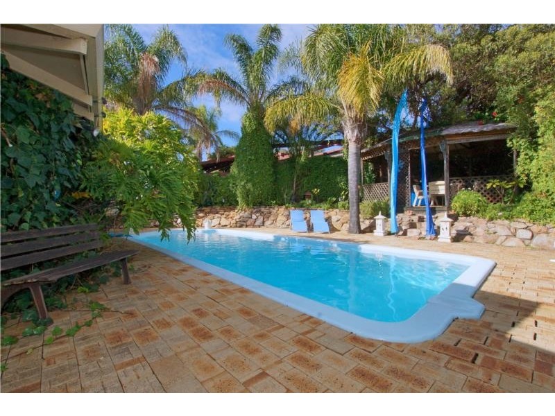 7 Hawk Grove, Willetton WA 6155