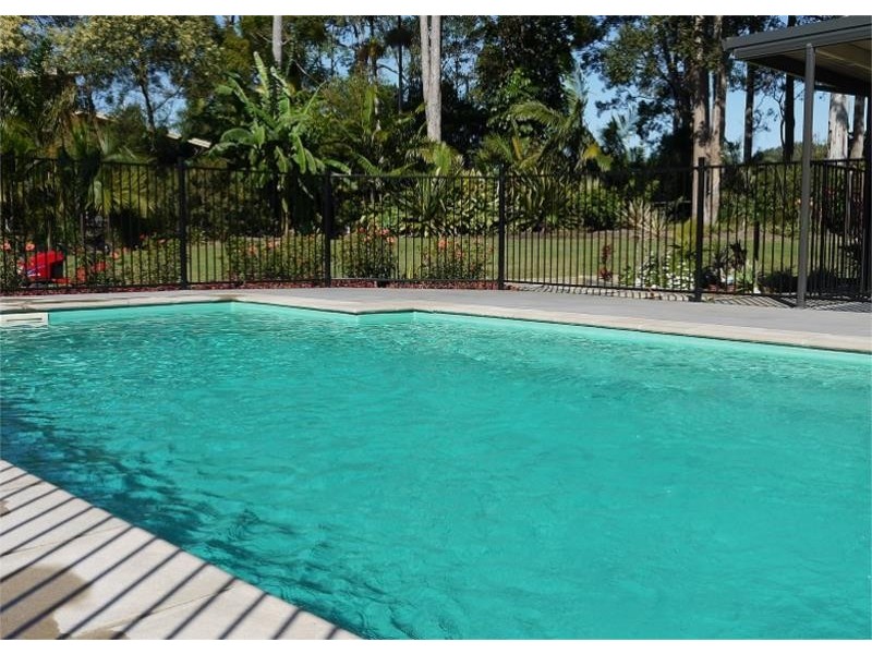 16 Fullertons Road, Glass House Mountains QLD 4518