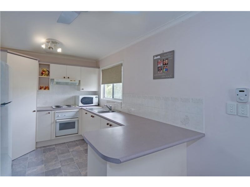 12 Lowanna Street, Slacks Creek QLD 4127