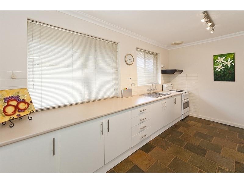 807 Armadale Road, Forrestdale WA 6112