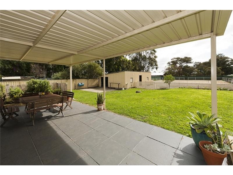 807 Armadale Road, Forrestdale WA 6112