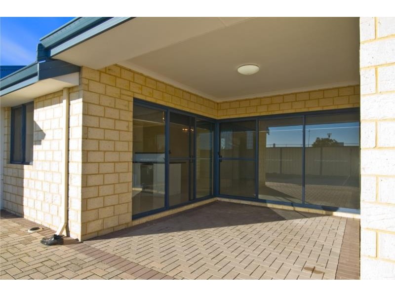21 Blackford Turn, Success WA 6164