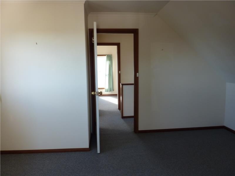 2/9  Eastbourne Street, South Launceston TAS 7249