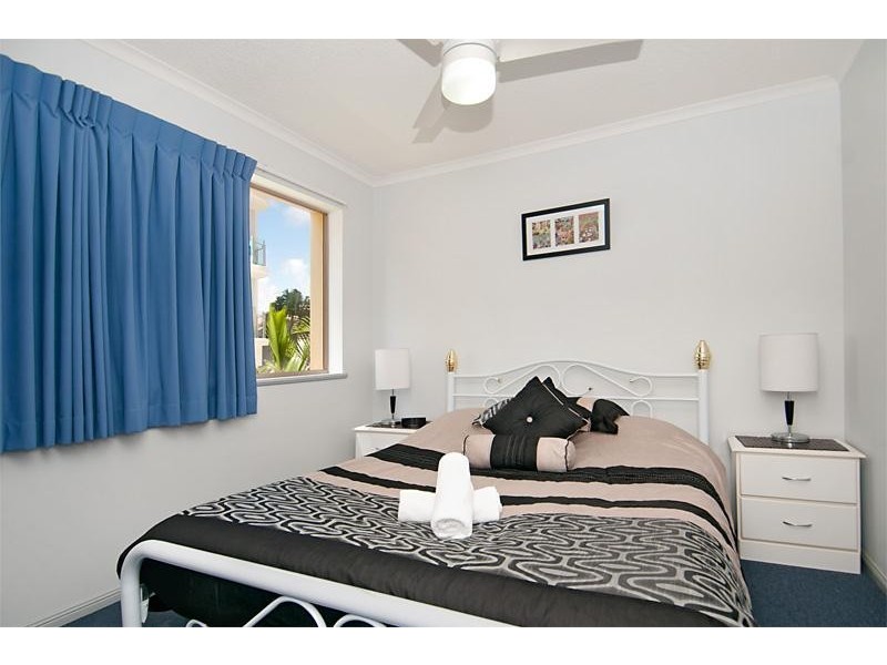 4/60 Sixth Avenue, Maroochydore QLD 4558