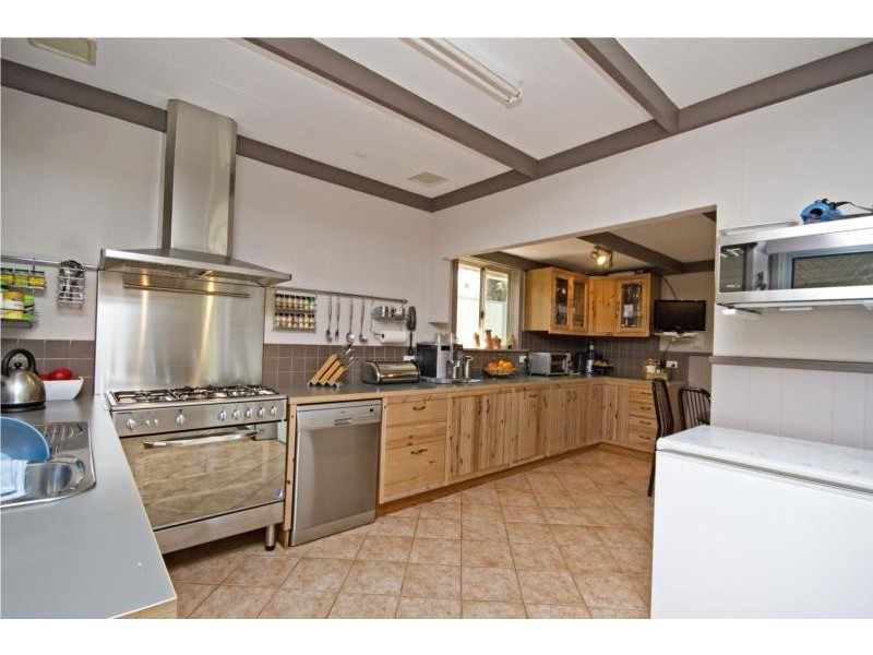 93 Holmes Road, Munster WA 6166