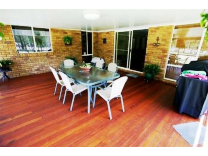 5 Robin Place, Gulmarrad NSW 2463
