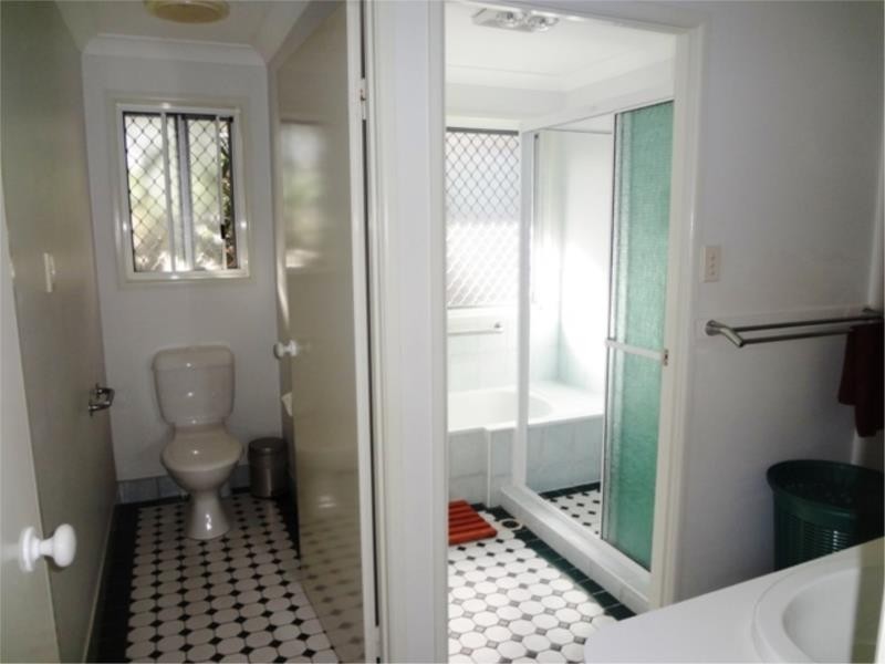 19 Campbell Street, Torquay QLD 4655
