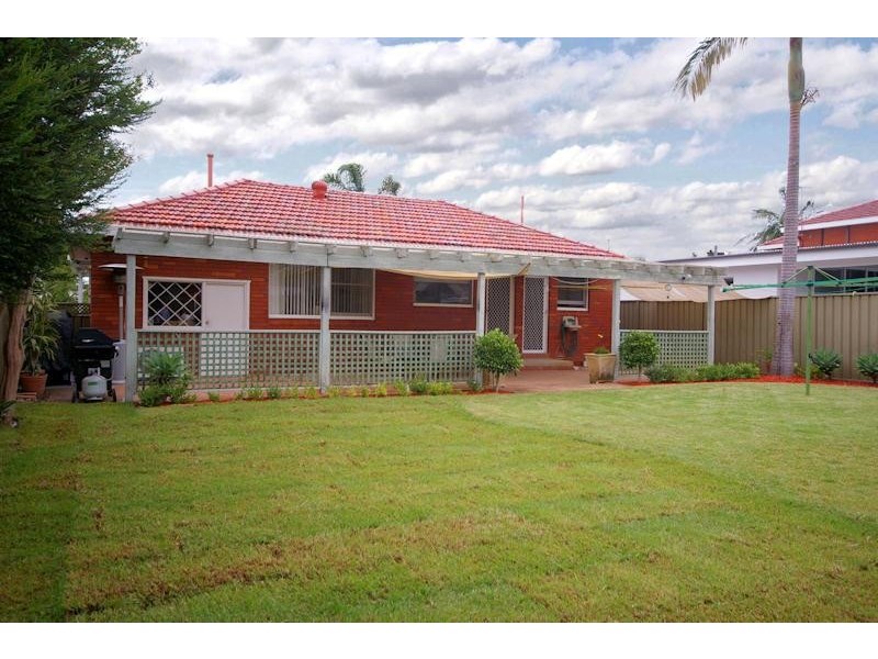 10 Stevens Av, Miranda NSW 2228