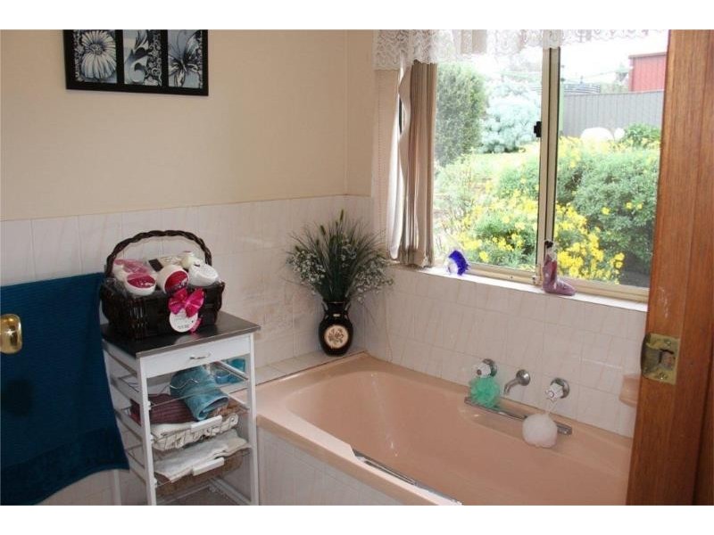 1 Powell Drive, Gawler East SA 5118