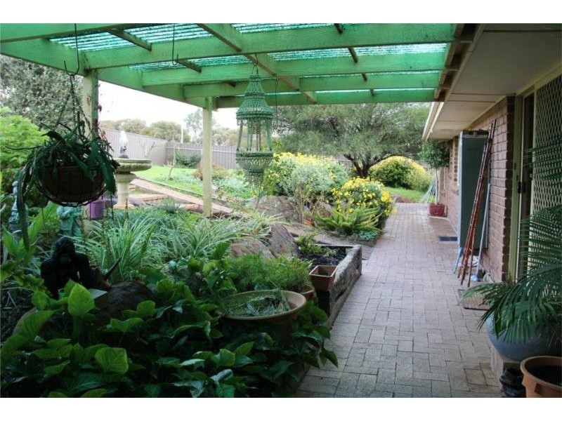 1 Powell Drive, Gawler East SA 5118