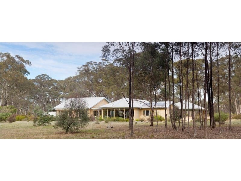 393 Sinclairs Lane, Muckleford VIC 3451